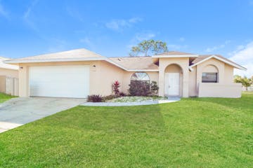 1762 EATONIA ST N W PALM BAY, FL 32907